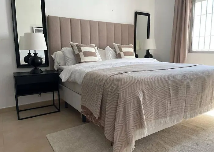 Apartament Garden Club 44 With Balcony & Pool Access Marbella